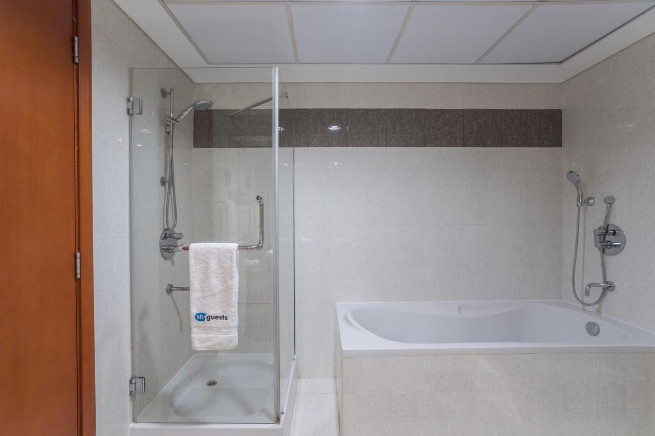 Higuests - Luxury Apartment In The Iconic Park Towers Dubai Exteriör bild
