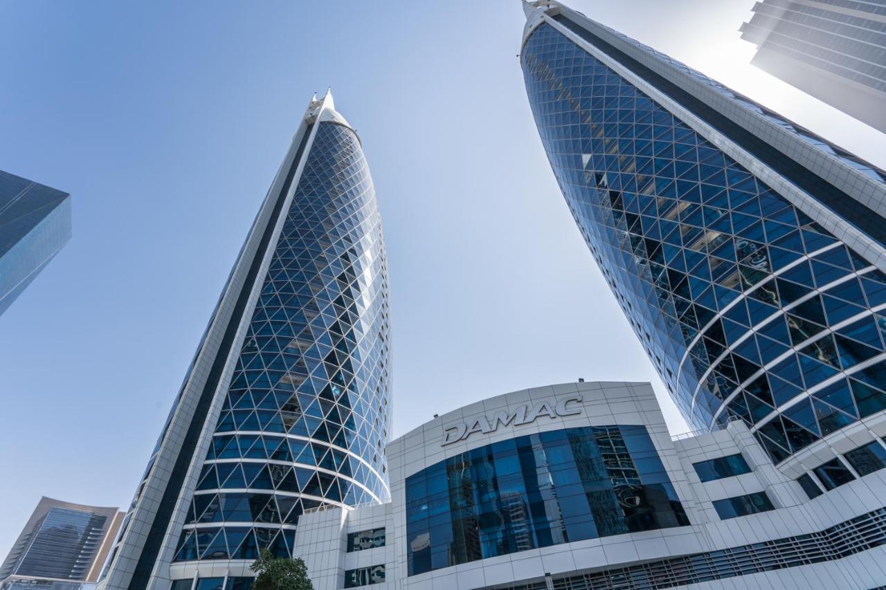 Higuests - Luxury Apartment In The Iconic Park Towers Dubai Exteriör bild