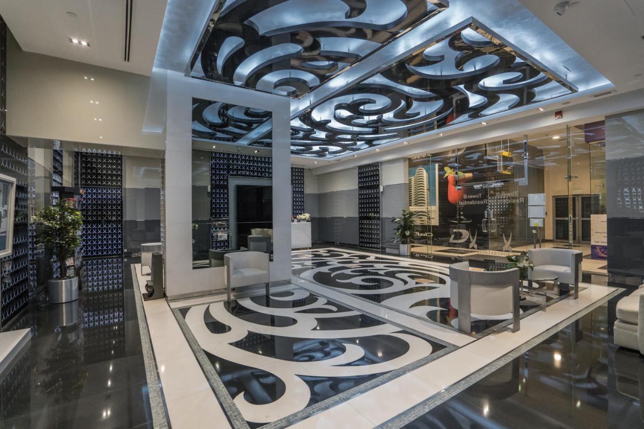 Higuests - Luxury Apartment In The Iconic Park Towers Dubai Exteriör bild