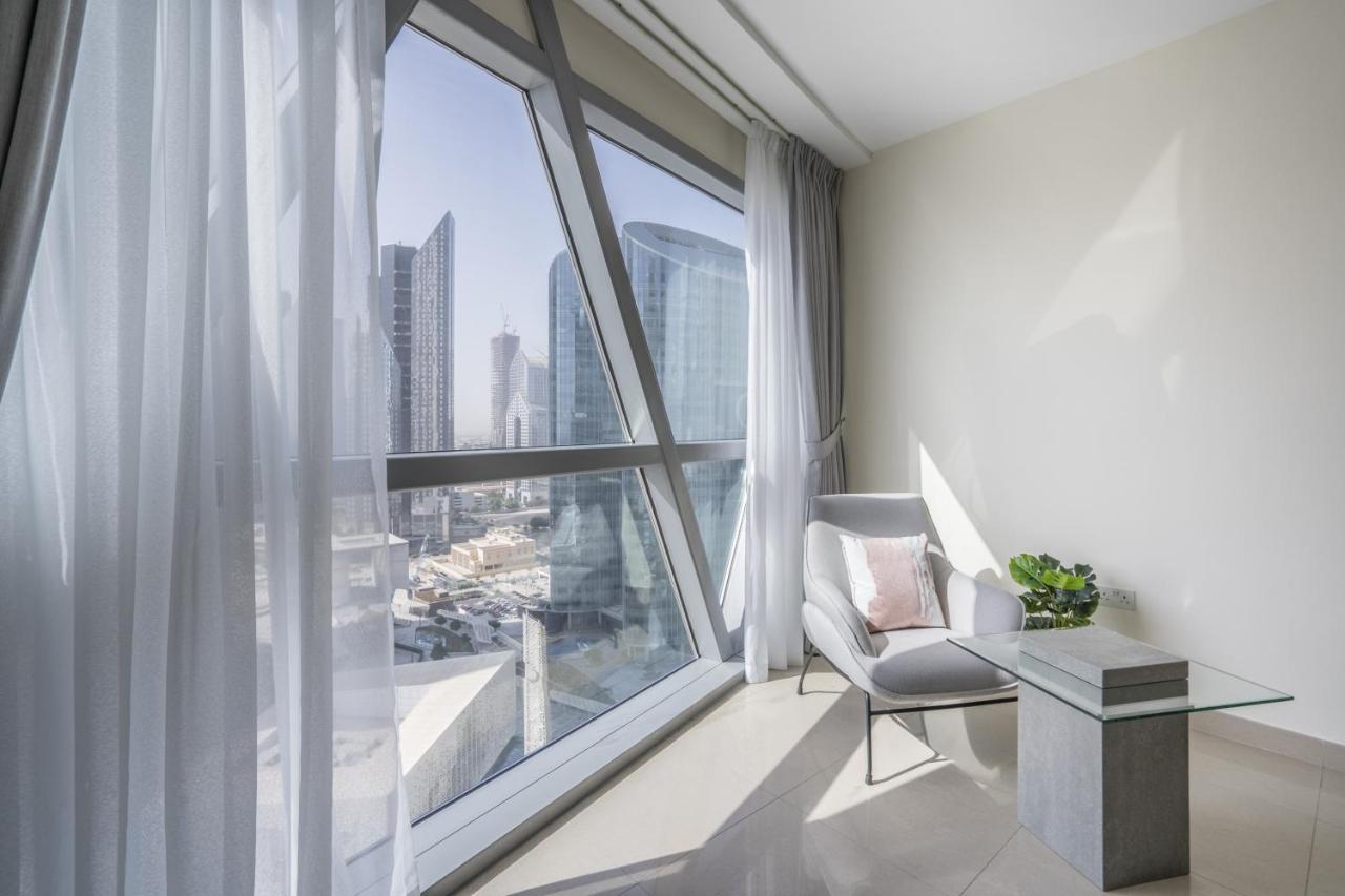 Higuests - Luxury Apartment In The Iconic Park Towers Dubai Exteriör bild